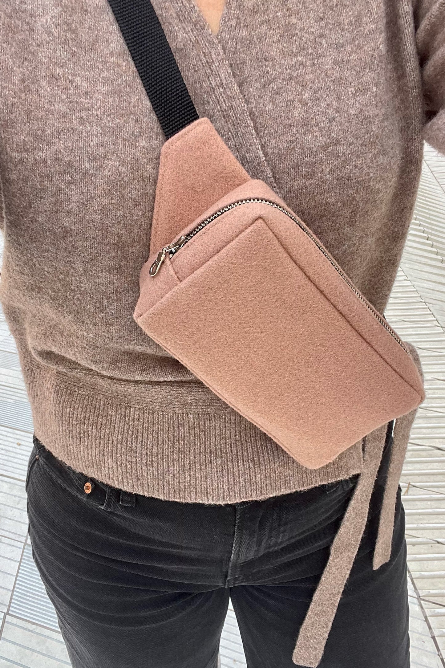 Belt Bag in Blush