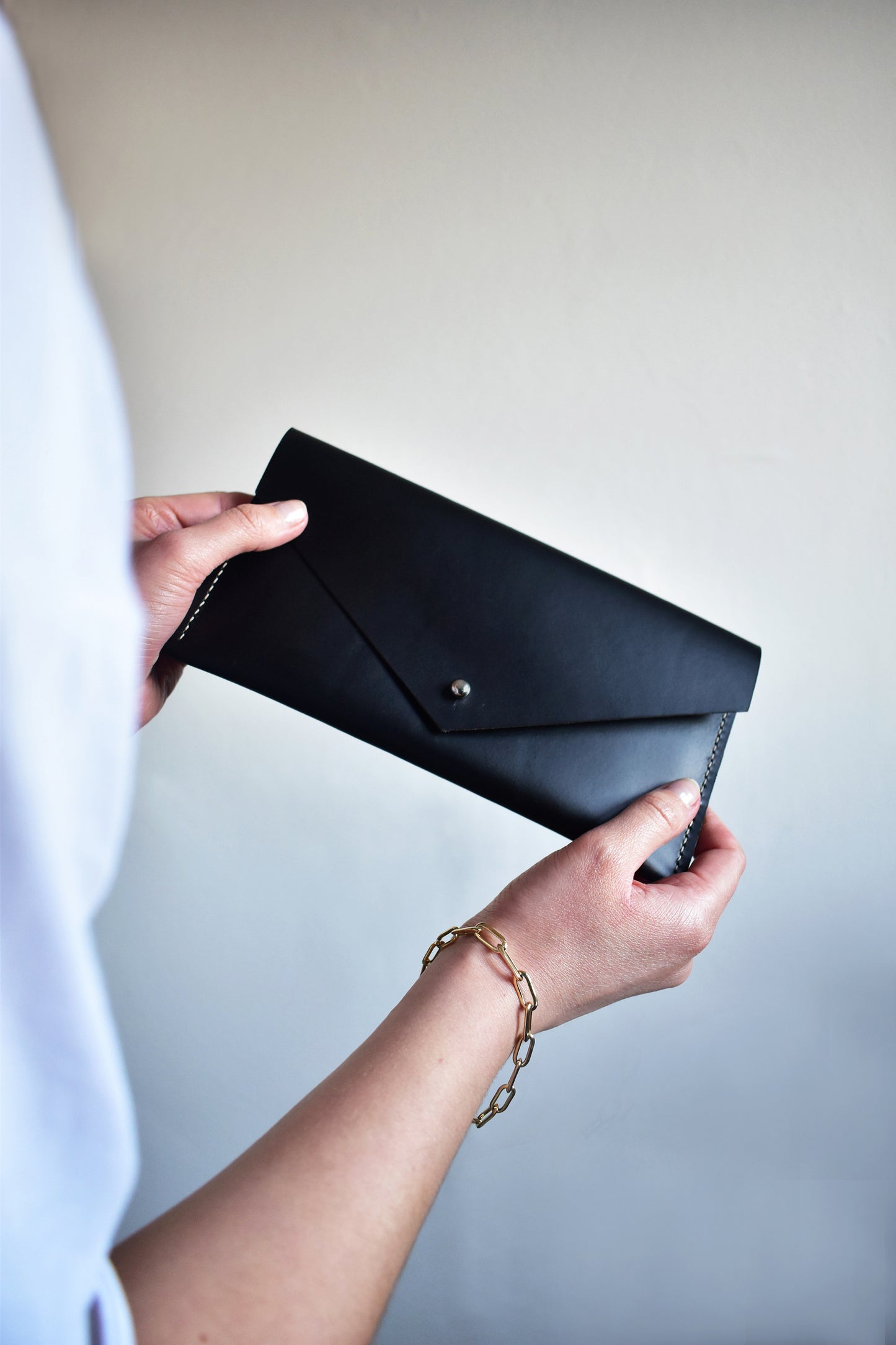 Clutch Wallet in Black & Sand