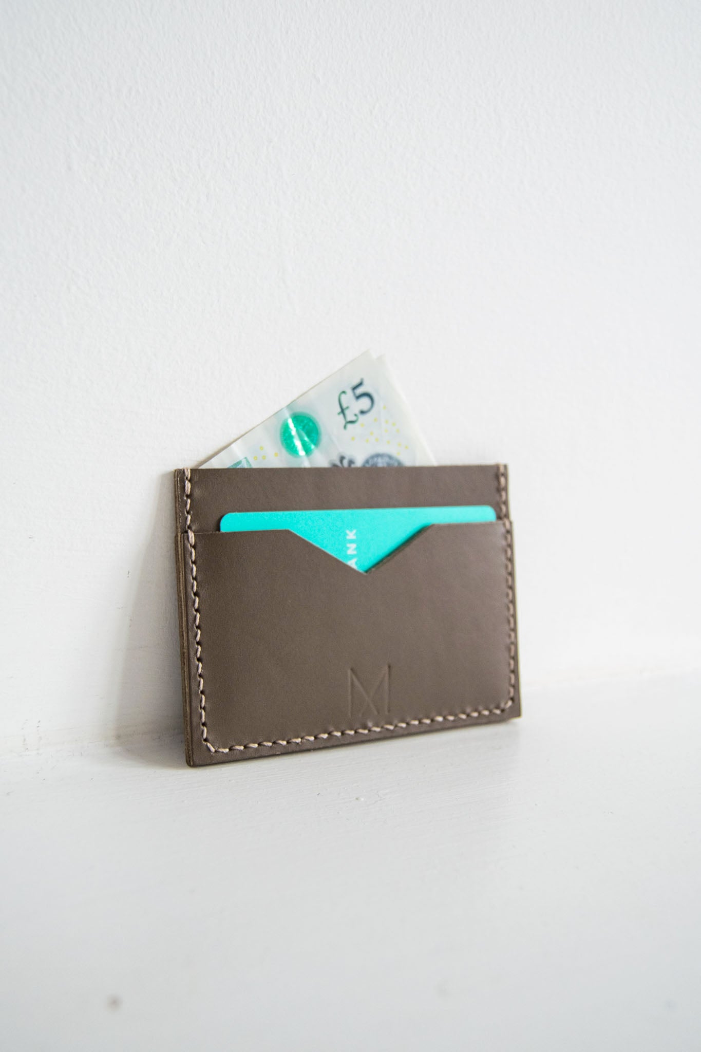 Slim Leather Card Holder in Taupe