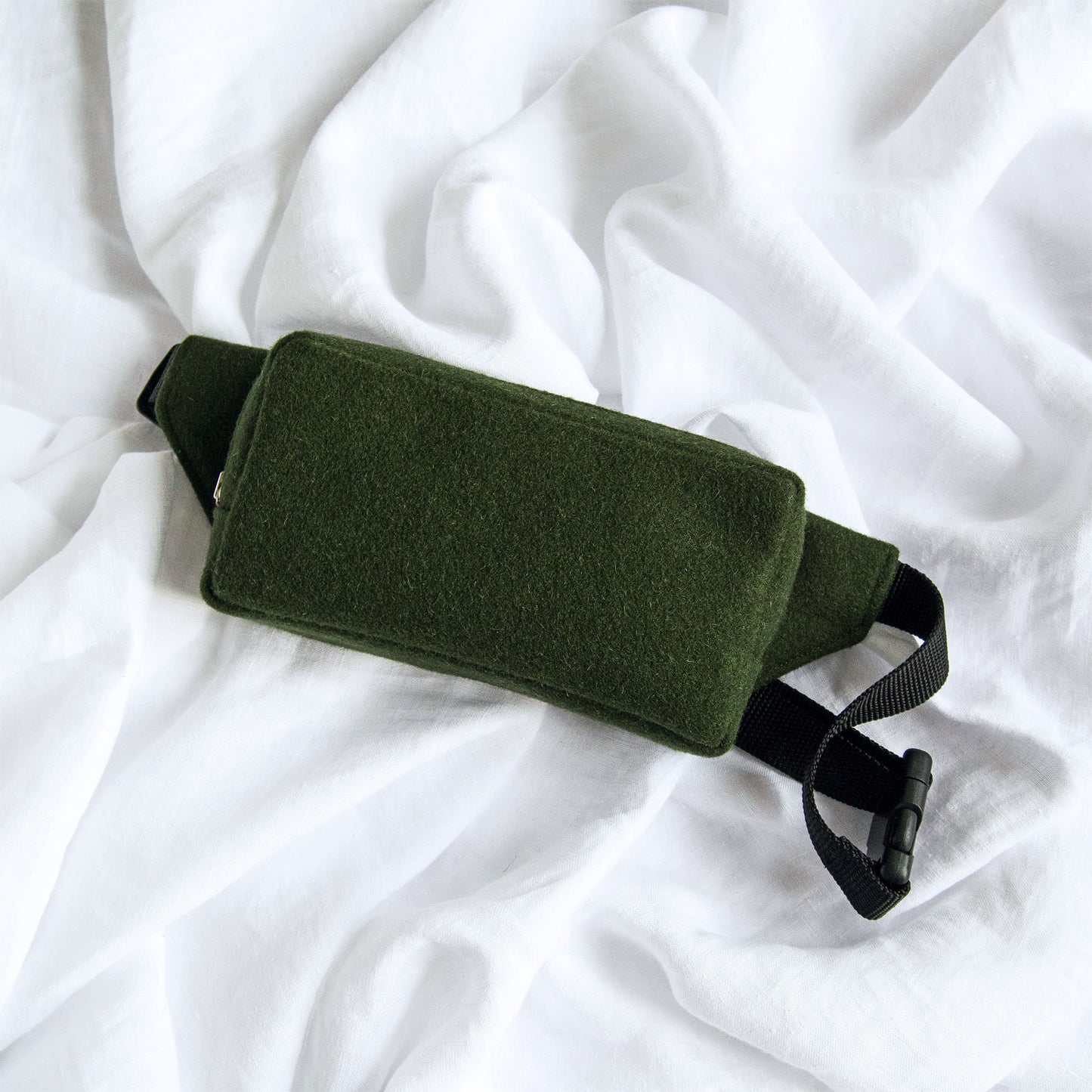 Belt Bag in Hunter Green
