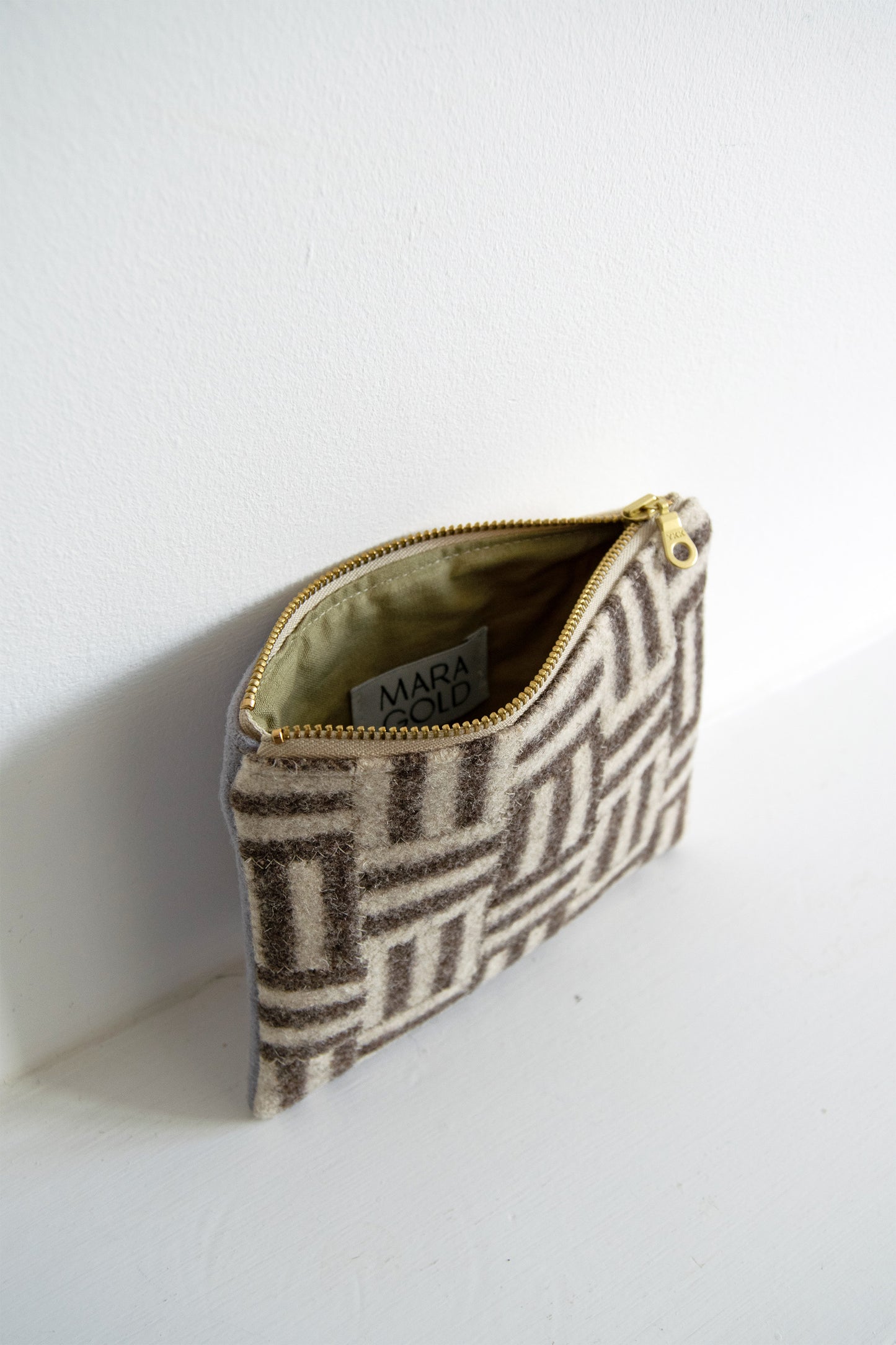 Small Checkered Wool Zip Pouch - Brown