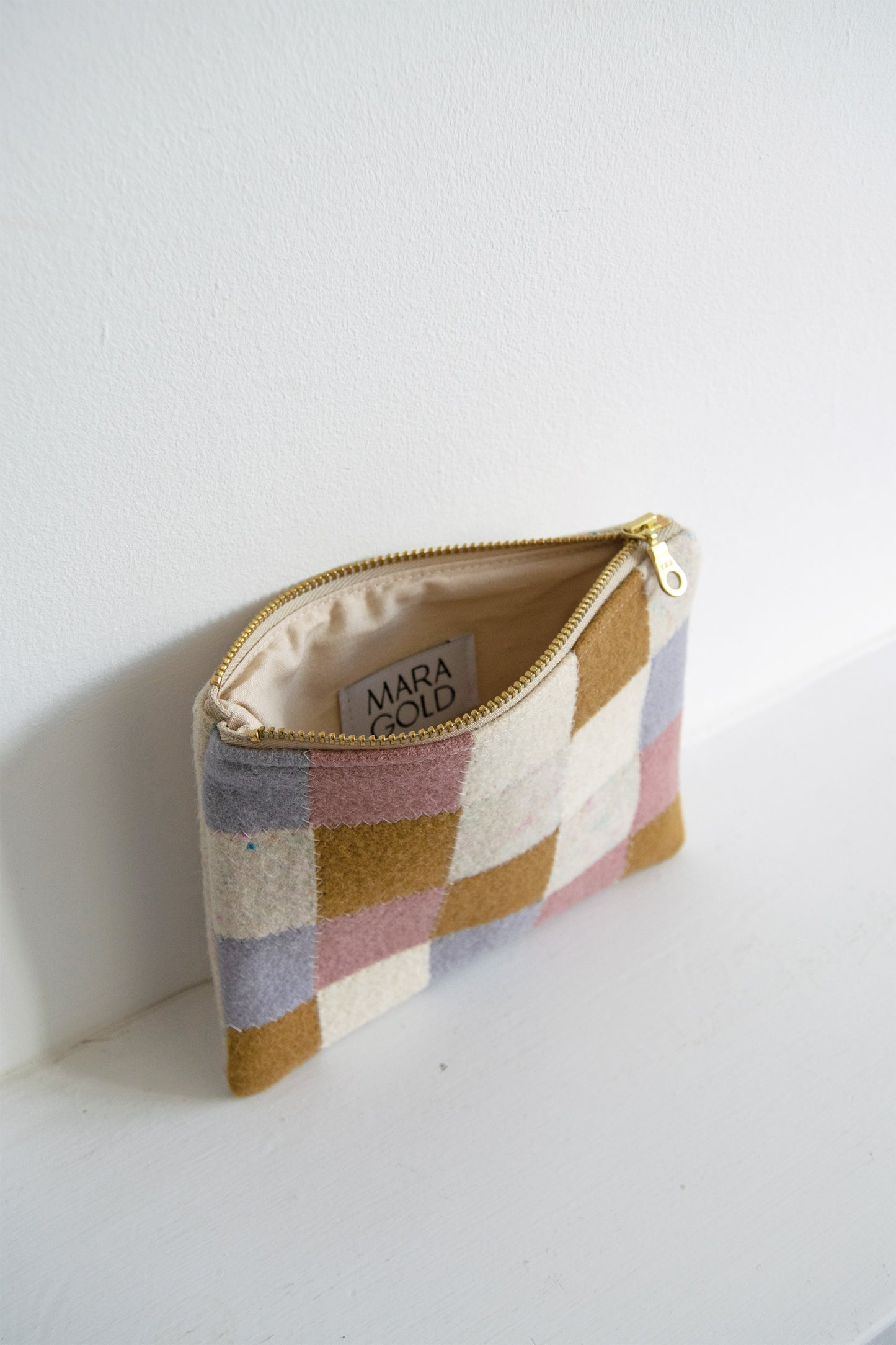 Small Checkered Wool Zip Pouch - Pastel
