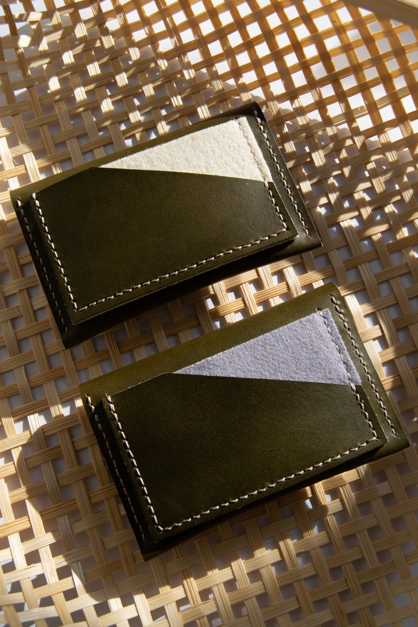 Geometric Leather Card Holder in Olive Green